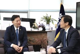 경기도의회 더불어민주당 최종현 대표의원, 경기도 ‘비상경제점검TF’ 구성과 ‘경기도의회-경기도 비상경제대책위원회 추진을 촉구한다!
