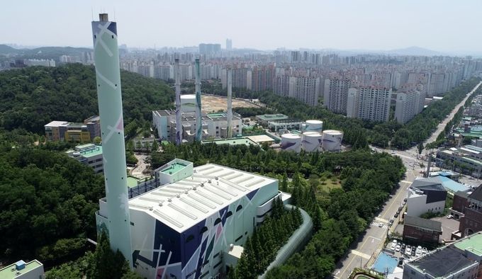 <strong>수원시 자원회수시설 '영통소각장' 전경</strong>
