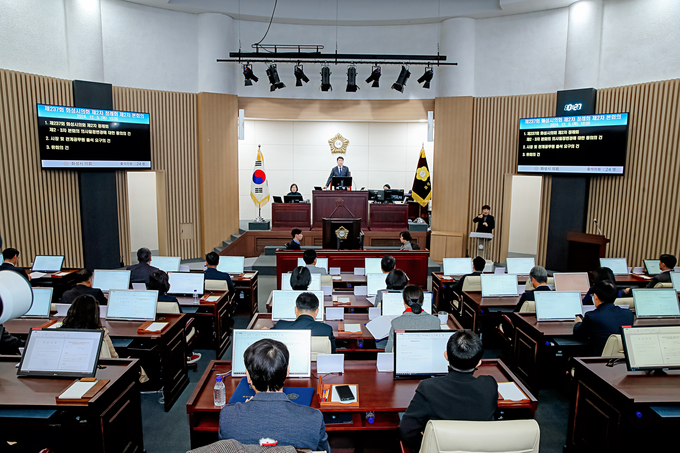 <strong>제237회 정례회 제2차 본회의 전경</strong>