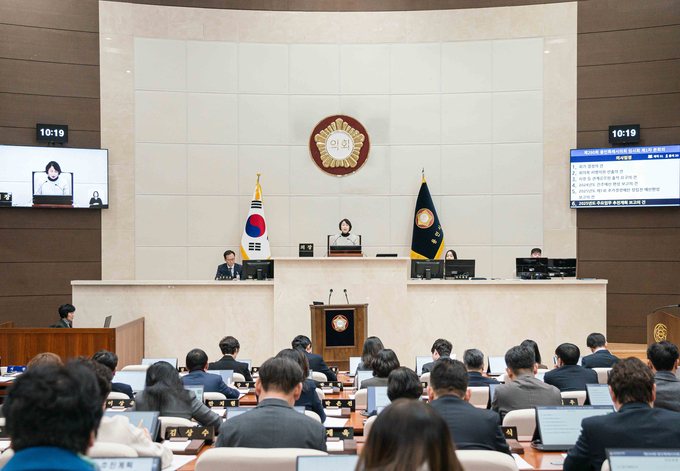 <strong>용인특례시의회, 제290회 임시회 개회 모습</strong>