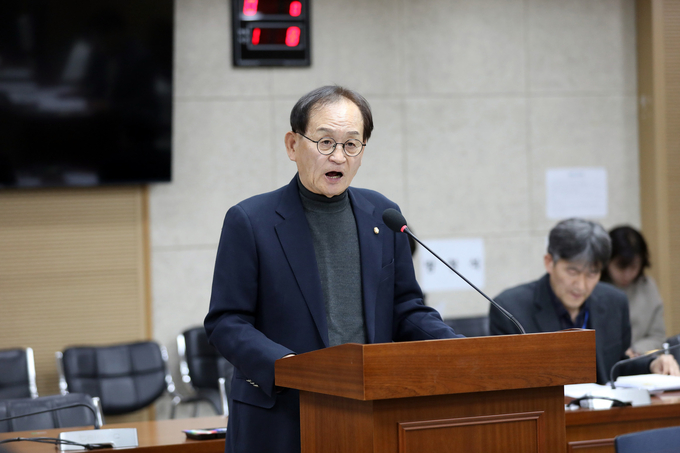 <strong>권기호 의원(수원시 주택 조례 일부개정조례안)</strong>