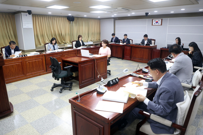 <strong>보건복지위원회(전경)</strong>