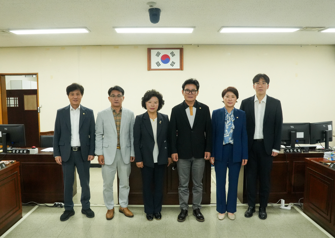 <strong>안양시의회 도시건설위원회</strong>