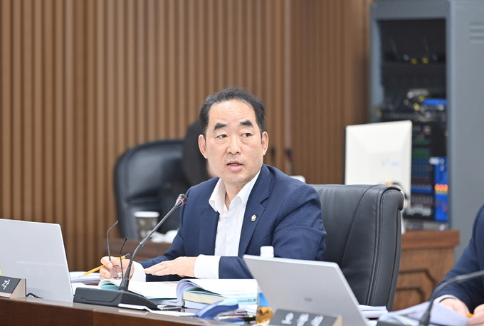 <strong>파주시의회 최유각 의원</strong>