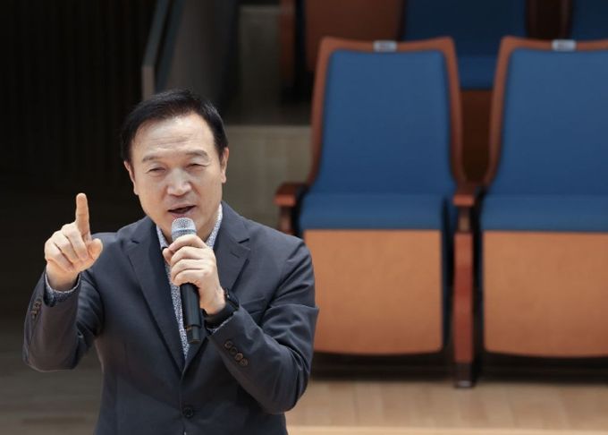 임태희 교육감 “경기교육 데이터, 체계적 정리하면 세계표준 될 수 있다”
