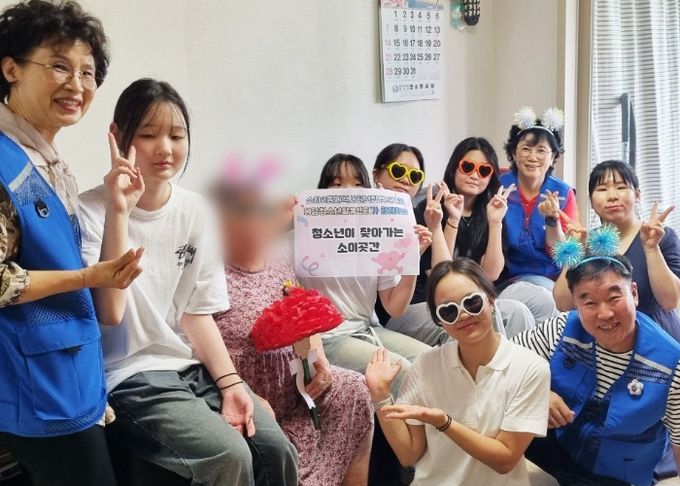 광명시 소하2동 지역사회보장협의체·디딤청소년활동센터, 찾아가는 소이곳간으로 든든한 여름나기 지원
