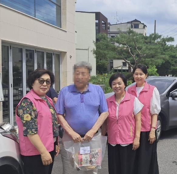 구리시 교문1동 지역사회보장협의체, 폭염 대비 취약계층 어르신 안부 확인