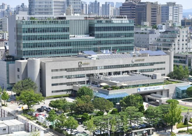수원시청사