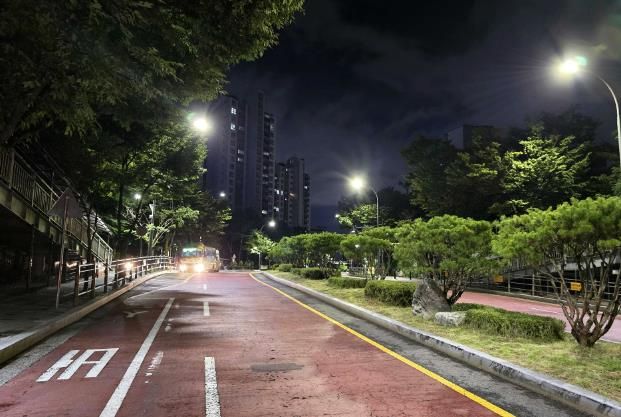 기흥구가 신갈동, 마북동 일대 노후 가로등을 교체했다