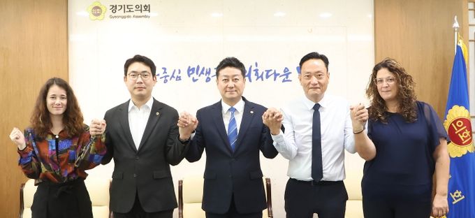 경기도의회 김진경 의장-문승호 의원, 해외입양인 등과 소통의 시간 입양인 ‘뿌리 찾기’ 위한 제도 개선에 ‘한 목소리’