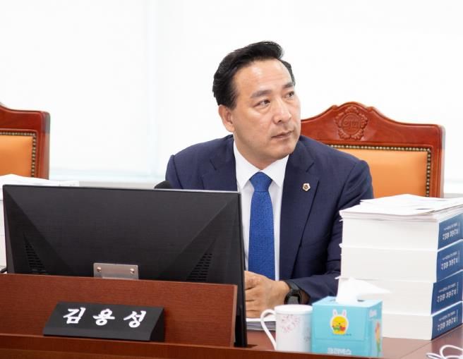 경기도의회 김용성 의원, 식탁 위 탄소중립 실현 방안 '로컬푸드 직매장'