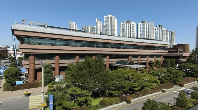 시청 전경