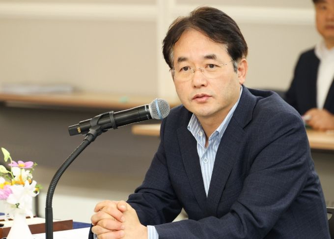 대한민국특례시시장협의회 하반기 정기회의에서 발언 중인 이동환 고양특례시장
