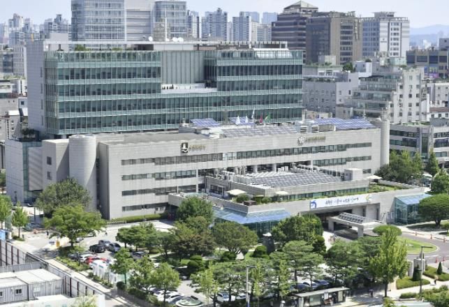 수원시청사