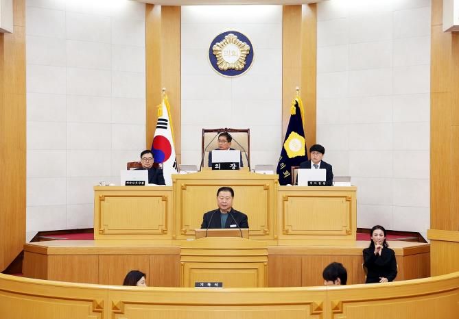 김경일 파주시장, 2025년 시정연설 3대 시정목표 발표