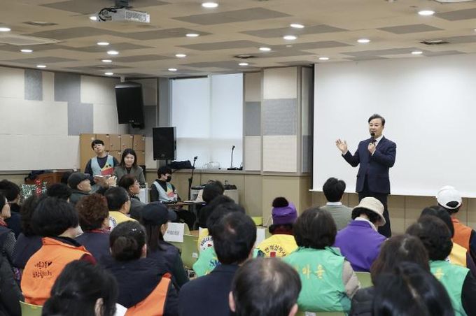 의왕시 사랑채·아름채 노인복지관, 감사 송년행사 개최