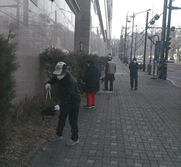 성남시 어르신 소일거리 분야 중 환경정비