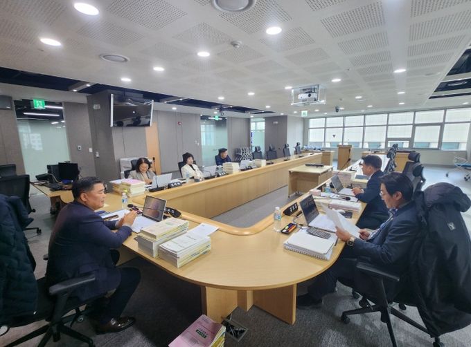 경기도의회 경기도교육청예산결산특별위원회 예산안조정소위원회 활동 진행, 현재 마무리 단계
