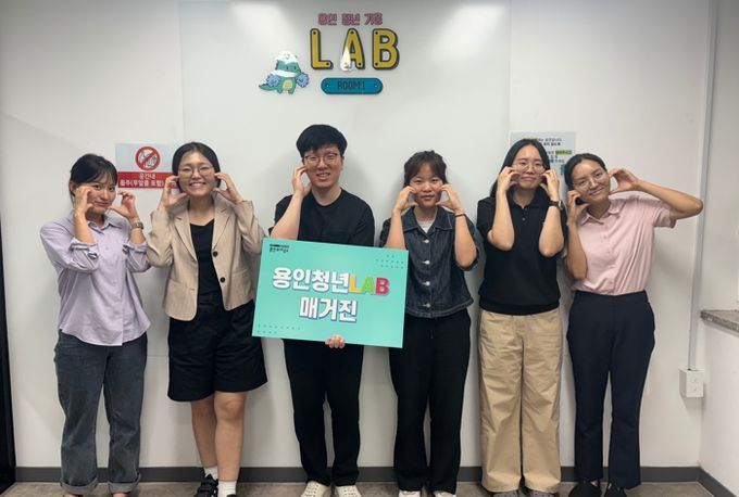 용감한 청년 이미지