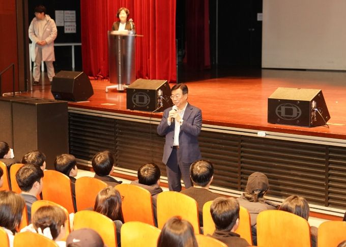 신상진 성남시장, 2025년 대학생 지방행정체험 역량교육 참석해 연수생 격려