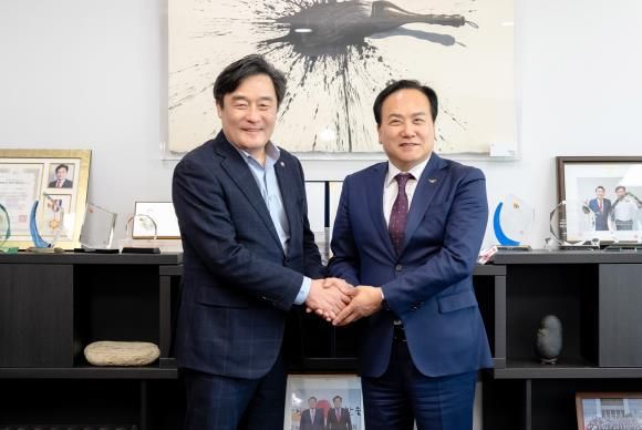 이권재 오산시장, 국회 찾아 오산세무지서 신설 협조 건의