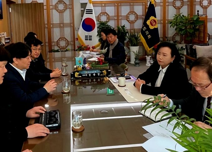 경기도의회 정윤경 부의장, 시각 장애인과 간담회에서 “장애인의 삶의 질 개선, 경기도가 적극 지원 해야” 강조