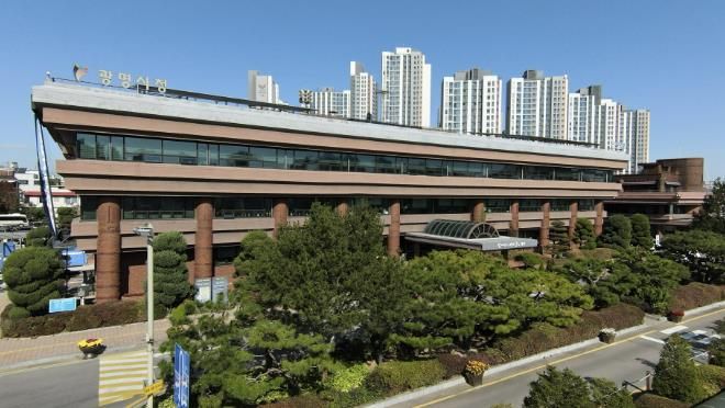 시청 전경