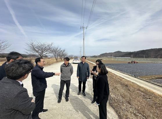 경기도, 농업소득 향상 위해 경북도 만나 농어민기회소득 등 정책 공유