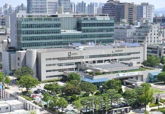 수원시청사