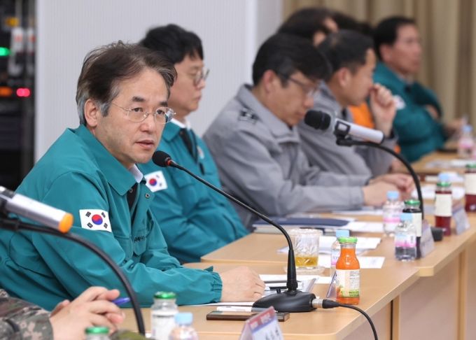 ‘2025년 제1분기 고양특례시 통합방위협의회’회의를 주재하고 있는 이동환 고양특례시장
