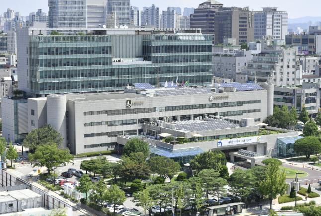 수원시청사