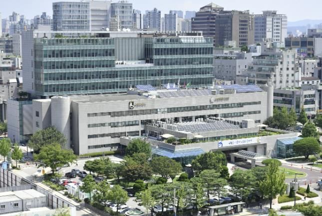 수원시청사