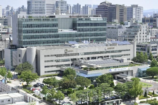 수원시청사