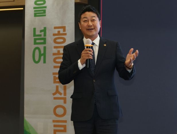경기도의회 김진경 의장, 4일 ‘시흥시 친환경 학교급식 페스타’ 참석