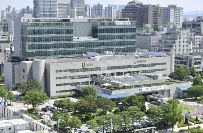 수원시청사