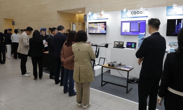2024년 경기도물산업발전포럼 중 우수기술 발표회 쇼룸 사진