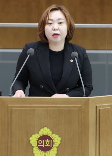 경기도의회 교육행정위원회 전자영 의원(더불어민주당, 용인4)