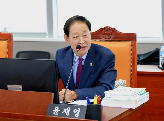 경기도의회 윤재영 의원, 실효성 없는 사업, 반복되는 집행 부진…문화체육관광국 예산운영 강도 높게 질타