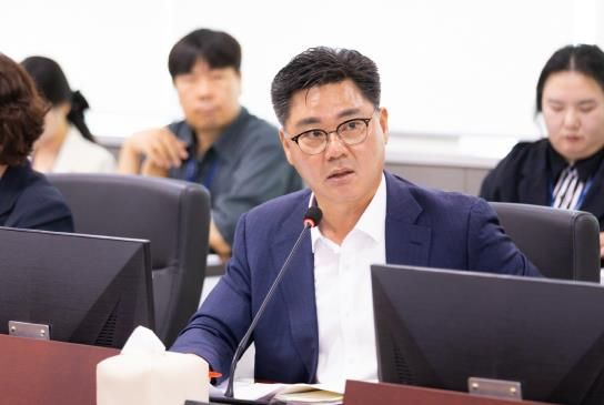 경기도의회 정하용 의원, 10억 가까운 손해배상 미납... 경기도 경제실의 느슨한 책임의식 강력 질타