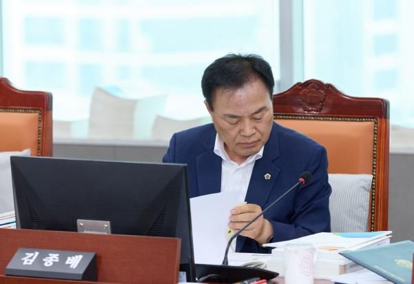 경기도의회 김종배 의원, 도시주택실 예산 집행보다 도민 삶의질 개선 우선, GH 재정투명성 강조