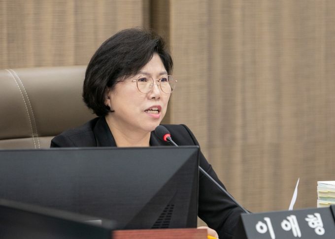 경기도의회 교육행정위원회 이애형 위원장(국민의힘, 수원 세류1·2·3동 및 권선1동)