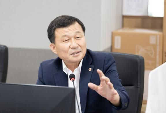 '목표 99% 달성' 성과 뒤에 7.2억 예산 불용…경기도의회 한원찬 의원, '사회적경제 일자리 사업' 관리 실패 질타