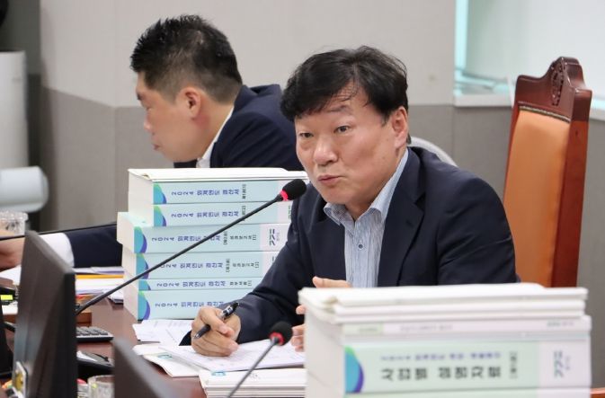 경기도의회 안전행정위원회 남종섭 의원(더불어민주당, 용인3)