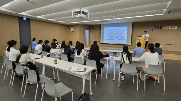 오산시, 청년도전지원사업 참여 청년 대상 지역 우수기업 필옵틱스·필에너지 견학