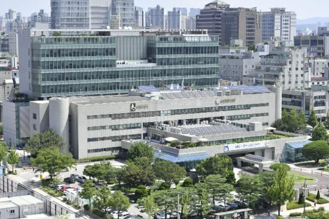 수원시청사