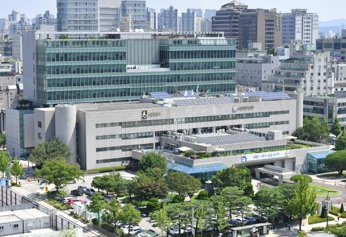 수원시청 전경