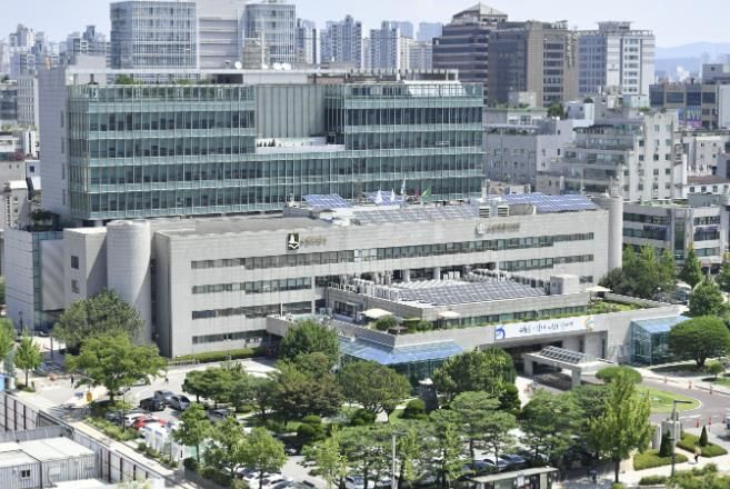 수원시청사