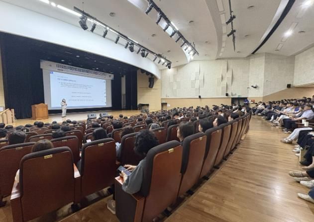'2025년 직장 내 괴롭힘 근절 및 예방 교육' 현장