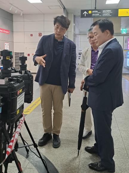 경기도의회 김종배 의원, 지하역사 흡입매트 사업, 설치이후가 더 중요...사후관리 성과 입증 선행돼야
