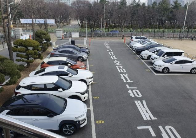 부천시는 거주자 우선주차장을 주간 시간 무료로 개방하고 있다.